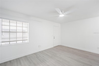 4928 W Gandy Blvd unit G203, Tampa, FL 33611 - photo 6