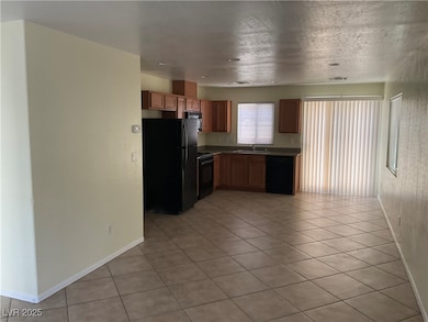 5297 Tipper Ave, Las Vegas, NV 89122 - photo 3