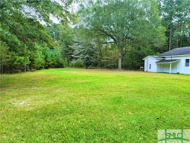 12348 Henry St, Claxton, GA 30417 - photo 2