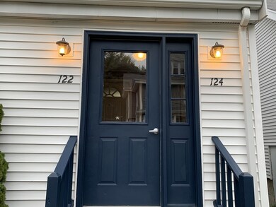 122 Hamden Cir unit 1, Quincy, MA 02170 - photo 2