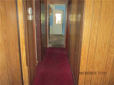 1 Oakdale St, Warwick, RI 02888 - photo 4