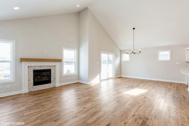 1014 Oak Grove Ct, Crown Point, IN 46307 - photo 3