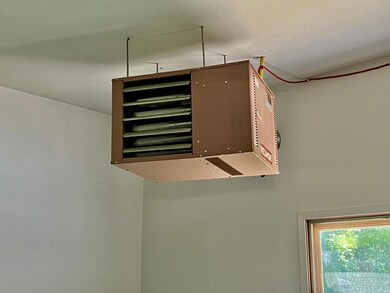 201 Mcarthur Dr, Albert Lea, MN 56007 - photo 7