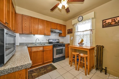 90-49 207th St, Jamaica, NY 11428 - photo 7