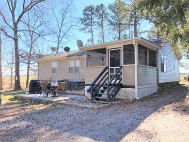 1723 Miles Creek Rd, South Hill, VA 23970 - photo 5