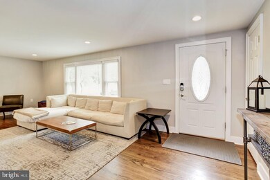 6209 Brooklyn Bridge Rd, Laurel, MD 20707 - photo 6