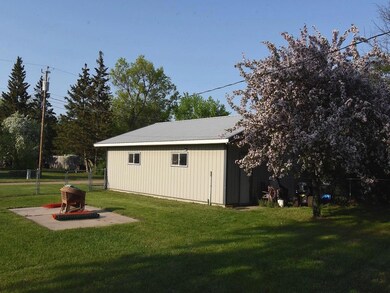 615 3rd St W, Park Rapids, MN 56470 - photo 7