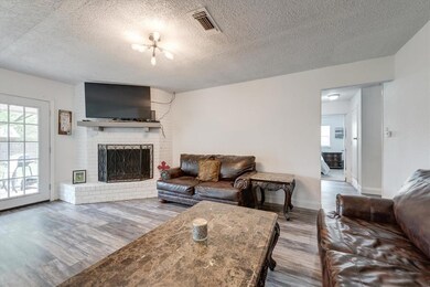 916 Gettysburg Place, Bedford, TX 76022 - photo 4