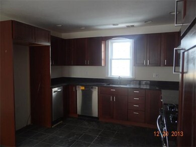 14 Mcalee Ave, Framingham, MA 01702 - photo 4