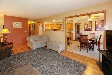 304 Rustic Ln, Algonquin, IL 60102 - photo 5