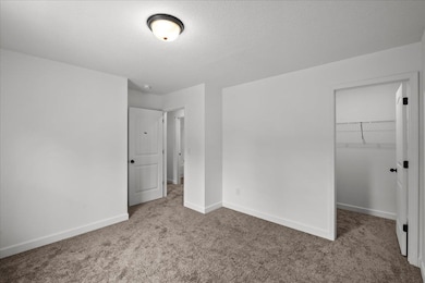 517 Molly Parker Ln, Spartanburg, SC 29301 - photo 4