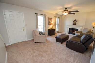 Alt view of living room