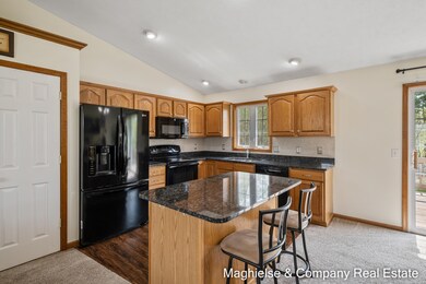 306 Willow Run Dr, Wayland, MI 49348 - photo 5