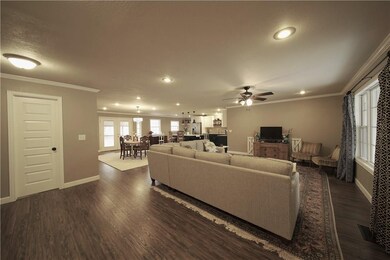 39 Leicester Dr, Bella Vista, AR 72714 - photo 3