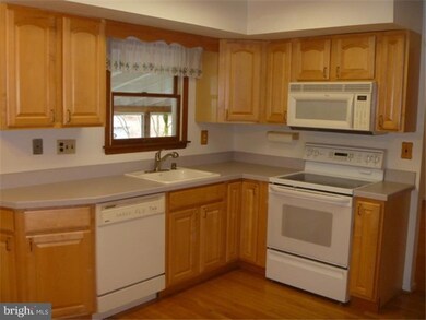 200 Swedes Run Dr, Delran, NJ 08075 - photo 7
