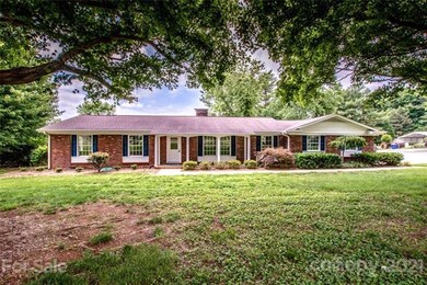 302 Museum Rd, Statesville, NC 28625 - photo 2