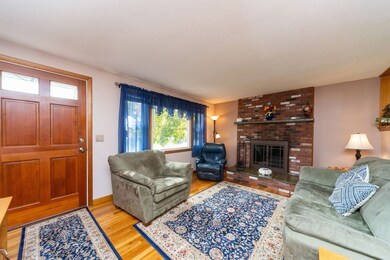 22 Ontario Dr, Hudson, MA 01749 - photo 3