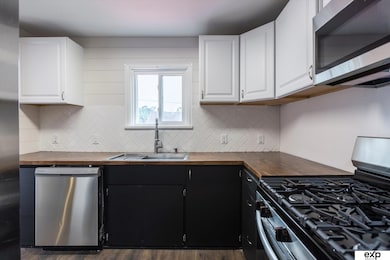 2703 Crown Point Ave, Omaha, NE 68111 - photo 7