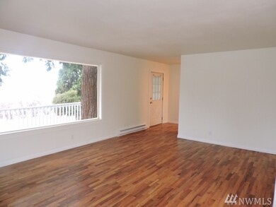 480 N James Ave, East Wenatchee, WA 98802 - photo 3