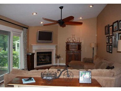 278 Table Rock Rd, Wakefield, RI 02879 - photo 7