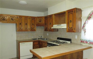 7517 Matamoros Dr, El Paso, TX 79915 - photo 3