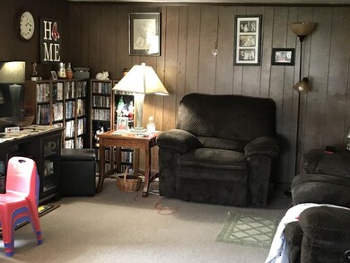 829 S Washington St, North Attleboro, MA 02760 - photo 5