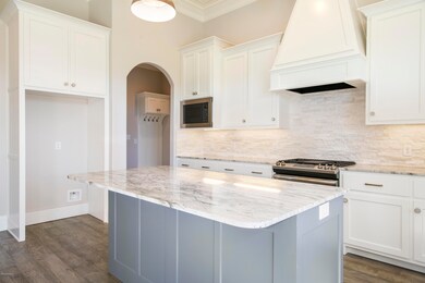 5 kitchen 3