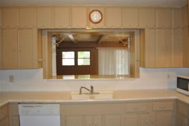 1506 Smith St unit A, Waller, TX 77484 - photo 5