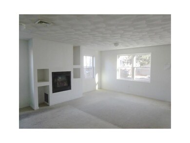 37 Redwing St unit 3, Providence, RI 02907 - photo 4