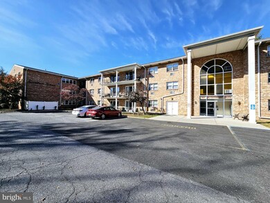 201 E Cuthbert Blvd unit C05, Haddon Township, NJ 08108 - photo 4