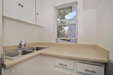 176 Camden Ave, Providence, RI 02908 - photo 4