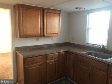 167 Blackwood Clementon Rd unit B, Lindenwold, NJ 08021 - photo 2