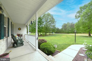 15930 Pointe Meadow Ct, Brandywine, MD 20613 - photo 5