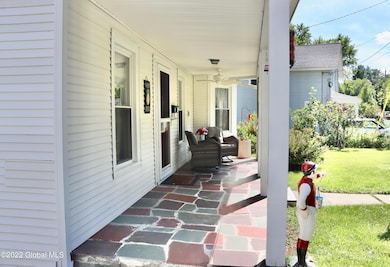 12 Rockefeller Rd, Delmar, NY 12054 - photo 5