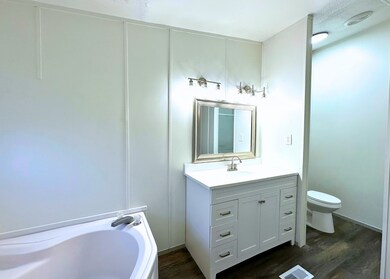 10102 Trey Dr, Needville, TX 77461 - photo 3