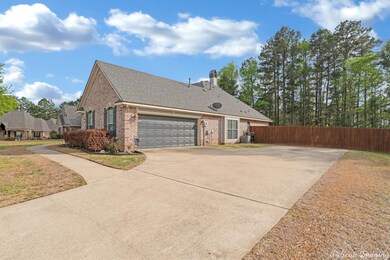 1908 Sparrowridge Cir, Haughton, LA 71037 - photo 2