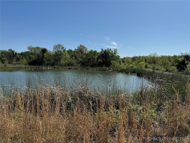 11 E Blue Creek Rd, Blocker, OK 74501 - photo 2