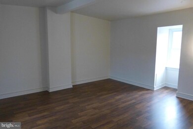 19 New Dorwart St, Lancaster, PA 17603 - photo 5