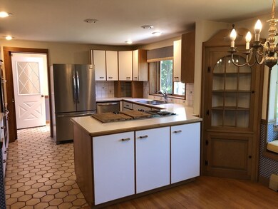 40 Warr Ave, Wareham, MA 02571 - photo 7