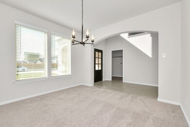 214 Eagleville Dr, Alvin, TX 77511 - photo 6