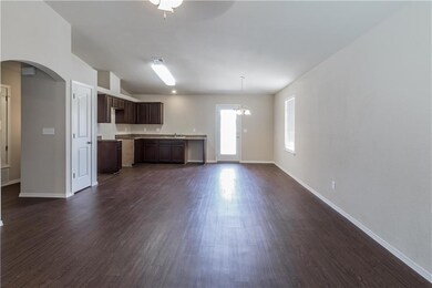 724 Nuevo Desierto Dr, Horizon City, TX 79928 - photo 6