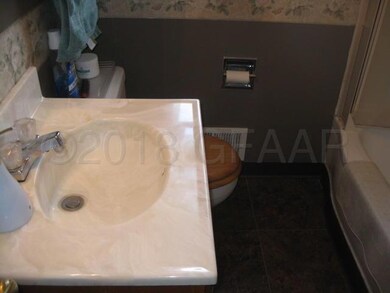 Main Floor Bathroom