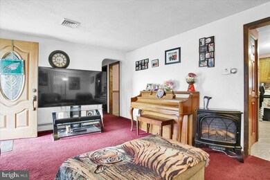 34 Faye Dr, Bechtelsville, PA 19505 - photo 6