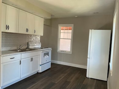 423 S Kenmore Dr, Evansville, IN 47714 - photo 3