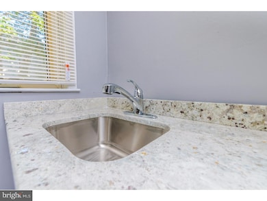 326 Howell Dr, New Castle, DE 19720 - photo 5