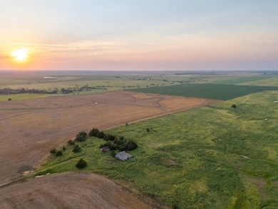 000 Osage Rd, Manchester, OK 73758 - photo 5