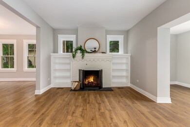 521 S Naperville Rd, Wheaton, IL 60187 - photo 3