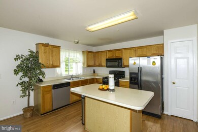 12 Kimberlys Ct, Baltimore, MD 21244 - photo 4