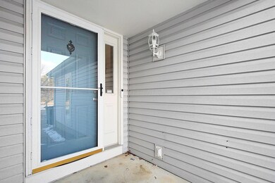 7605 Wellshire Dr, Pickerington, OH 43147 - photo 5