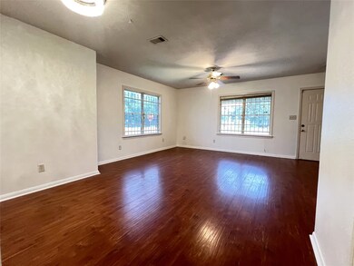 3602 Yellowstone Blvd, Houston, TX 77021 - photo 6